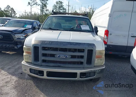 2008 Ford F-250 Xl/Xlt из США, поврежденный, VIN 1FDNF20588EA26822